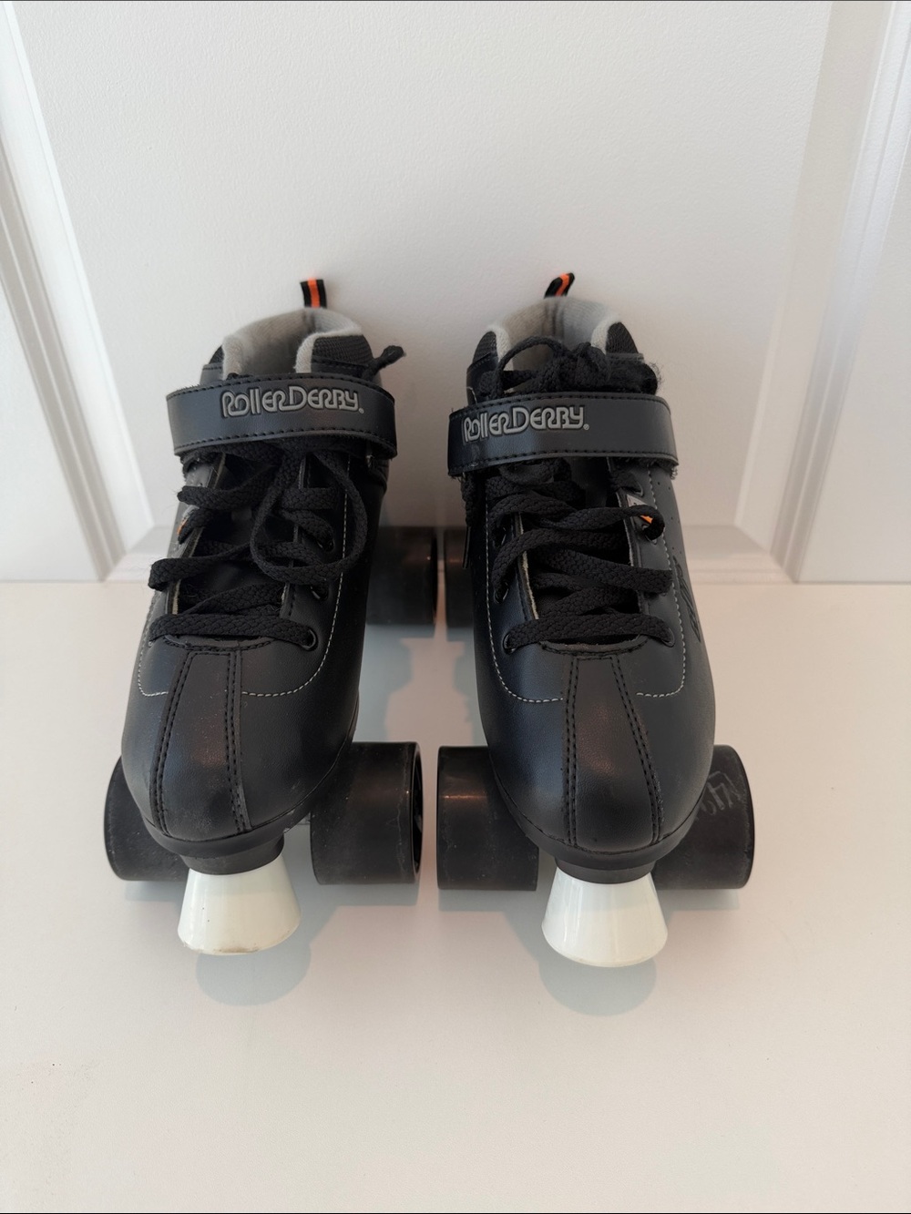 Roller Derby STR Seven Quad Skates – Men’s Size 9